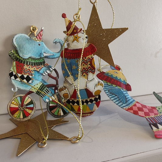 Circus Animal Gold Glitter Tin Garland