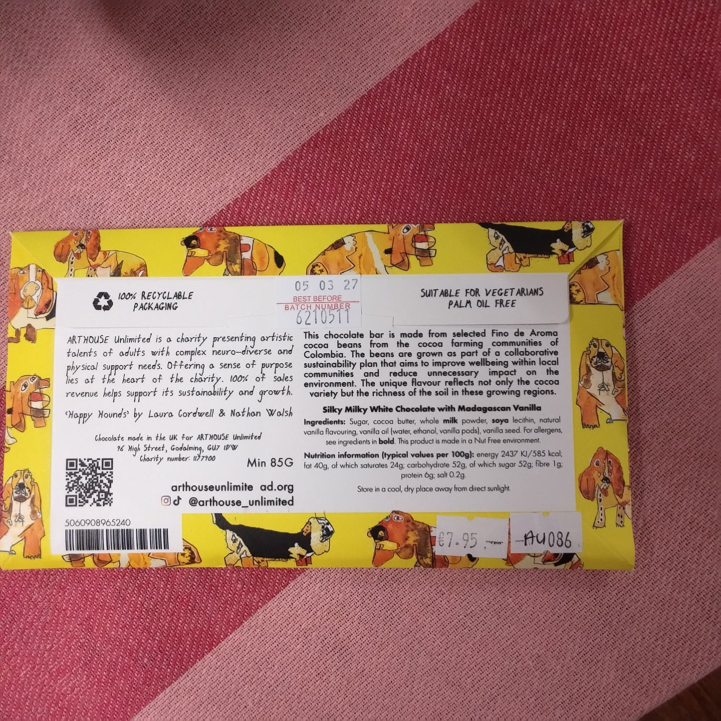 Happy Hounds Silky Milky White Chocolate Bar