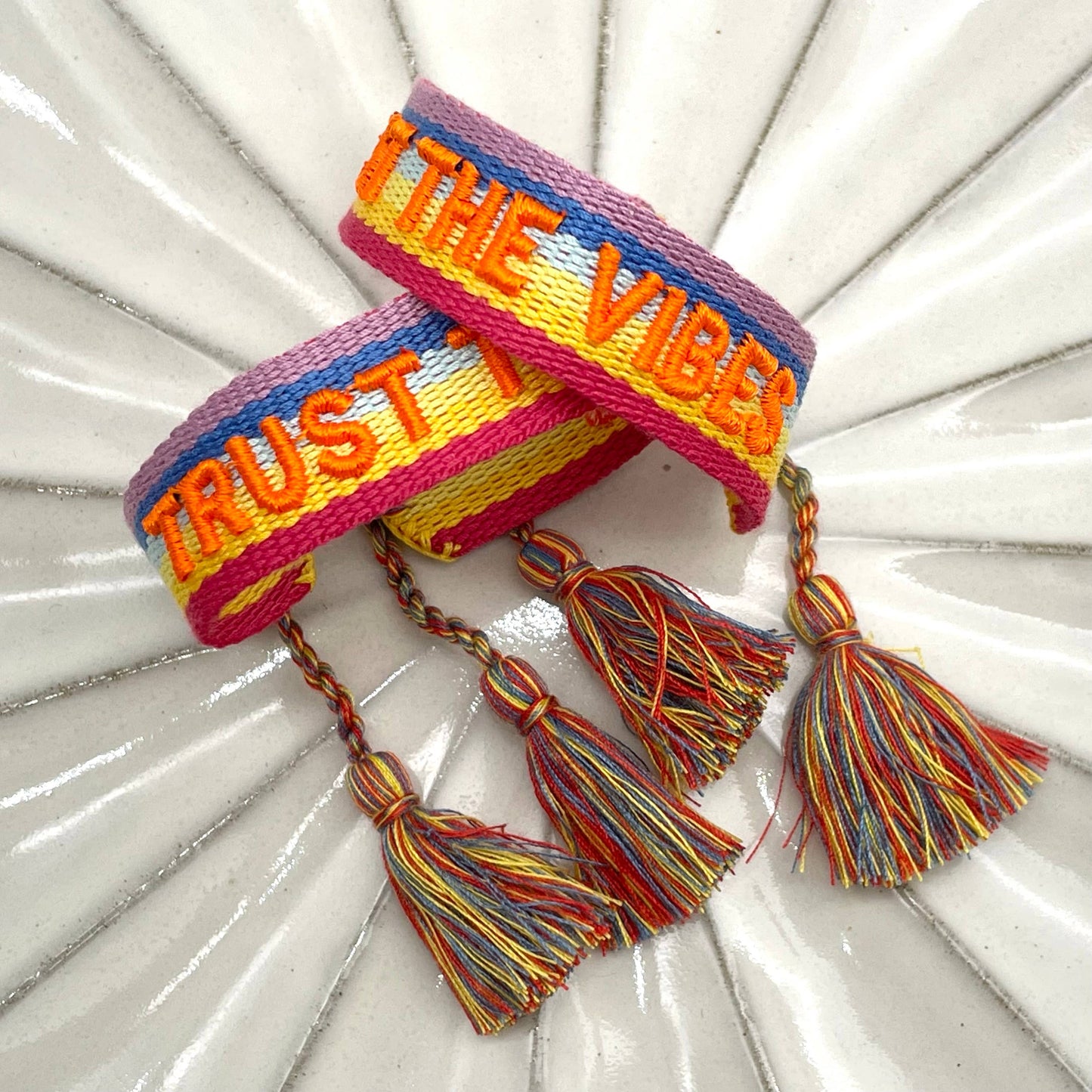 TRUST THE VIBES statement bracelet, woven, embroidered