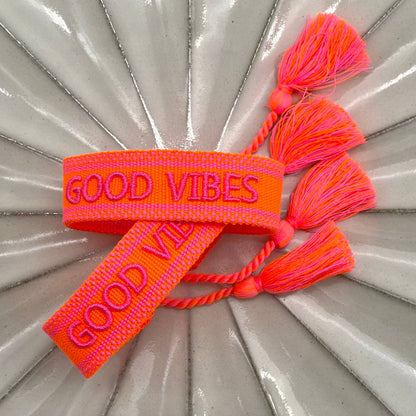 GOOD VIBES statement bracelet woven, embroidered