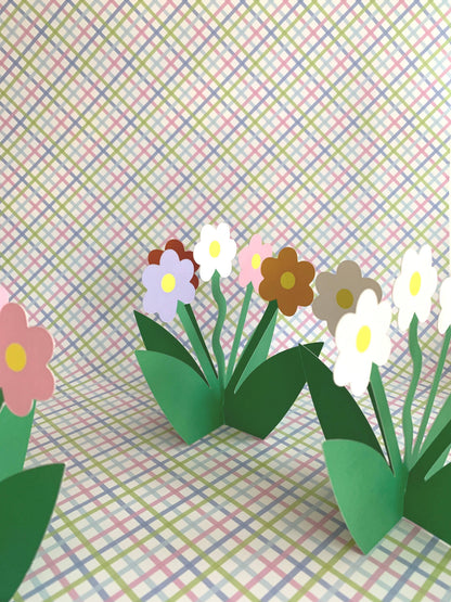 Standing 3D Daisy Floral Bloom Everyday Greeting Card