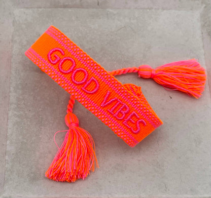 GOOD VIBES statement bracelet woven, embroidered