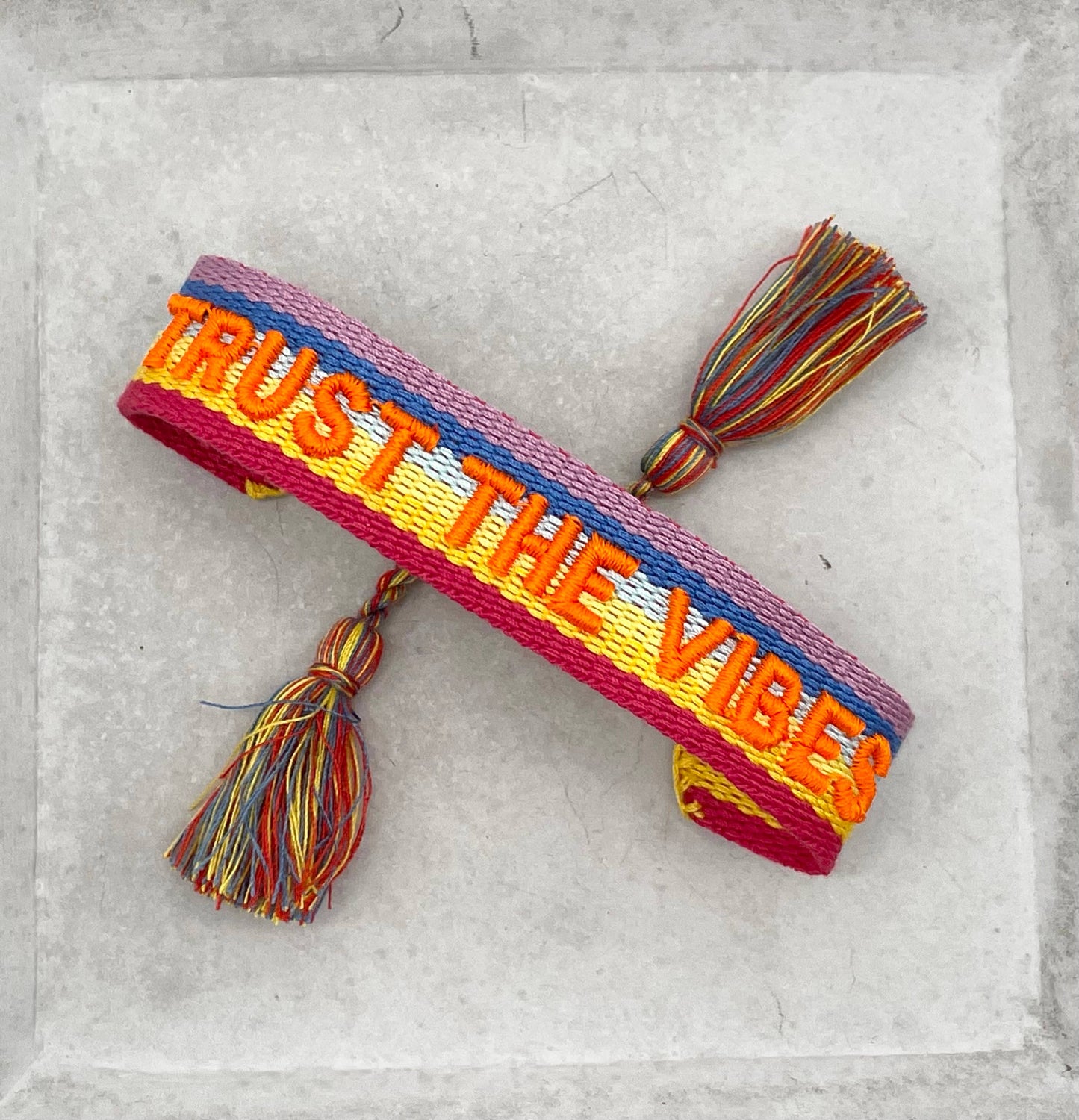 TRUST THE VIBES statement bracelet, woven, embroidered