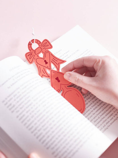 Love Spoon Token | Valentine's Card | Bookmark | Anniversary