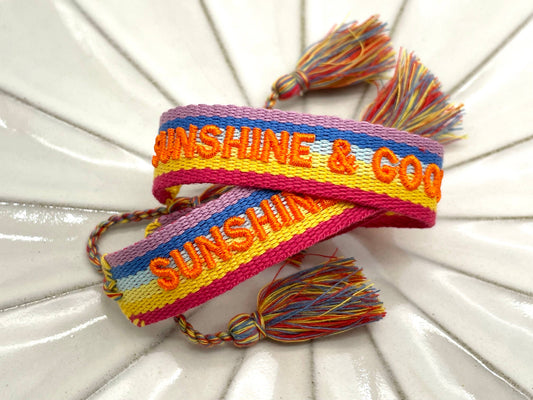 SUNSHINE & GOOD VIBES statement bracelet woven, embroidered