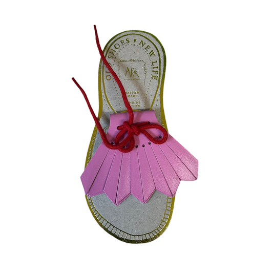 Shoe fringe pink