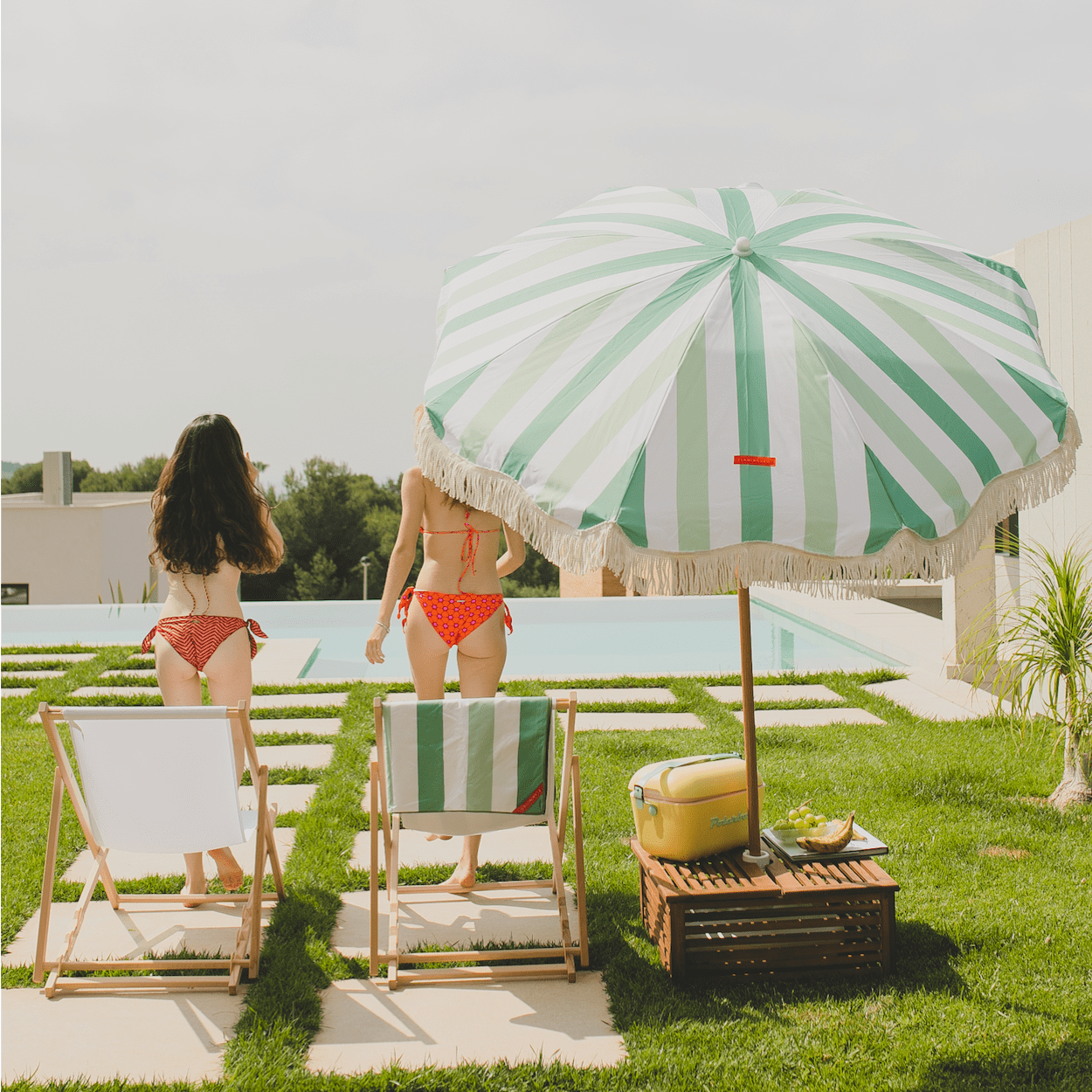 Green Parasol Outdoor Terrace and Beach Parasol UPF 50+ Protection Wide Stripes