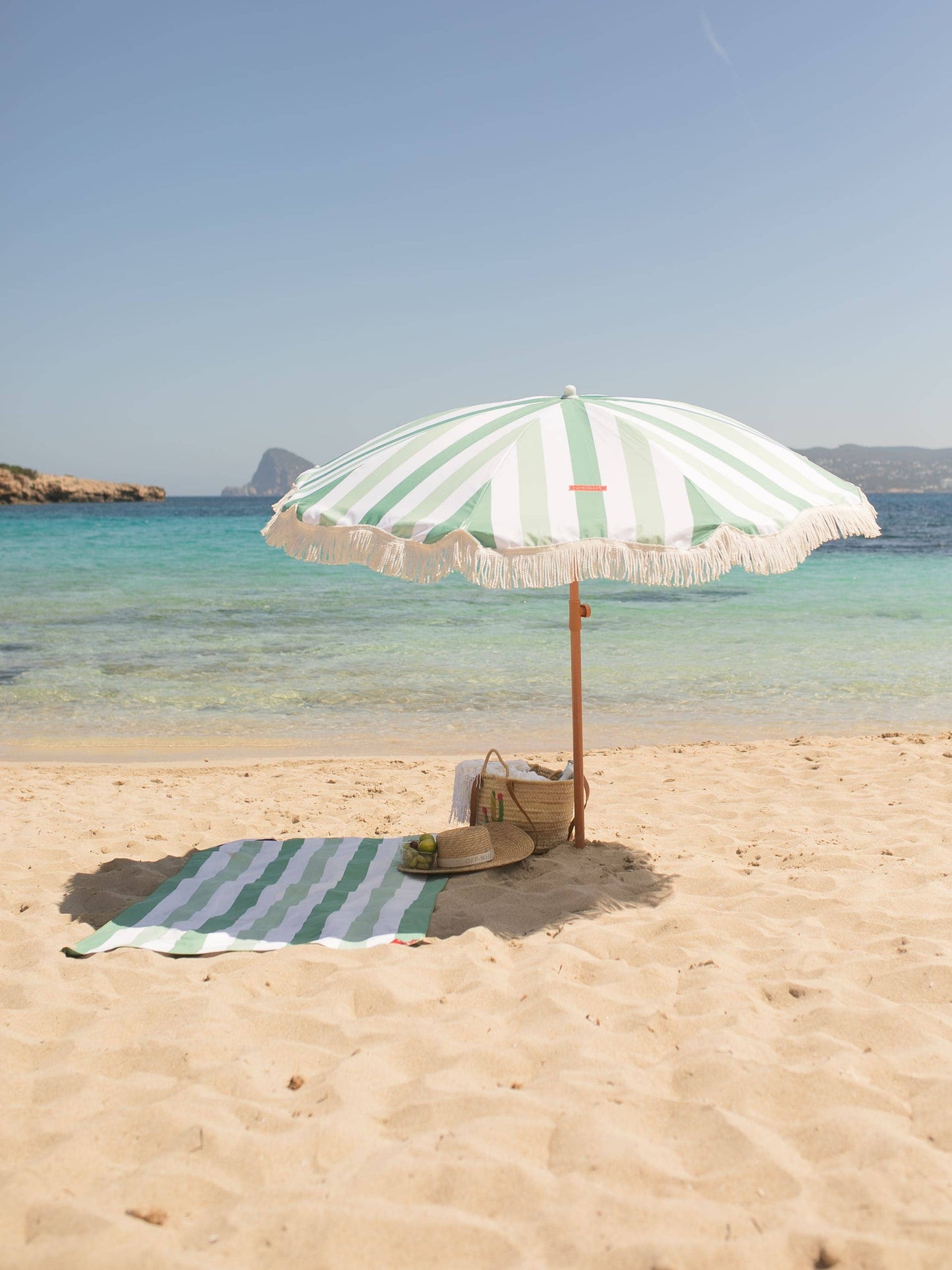 Green Parasol Outdoor Terrace and Beach Parasol UPF 50+ Protection Wide Stripes