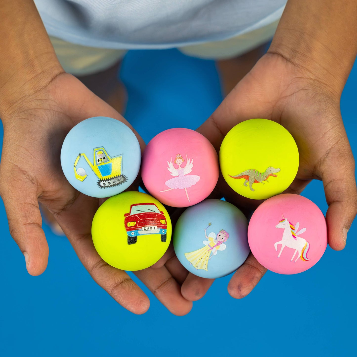 Bouncy Ball in CDU Mixed Inner ( 6 designs, 3 of each )