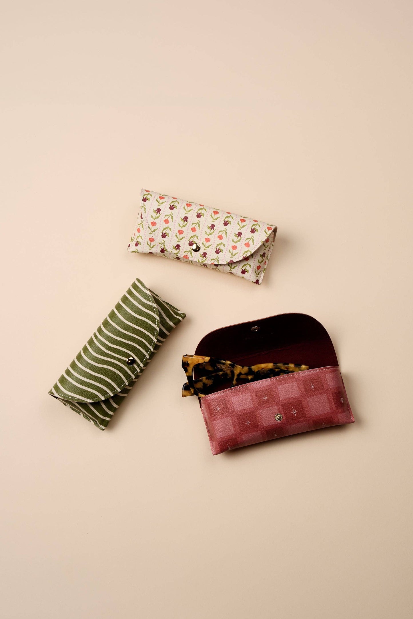 Designworks Ink Printed Glasses Case - Floral