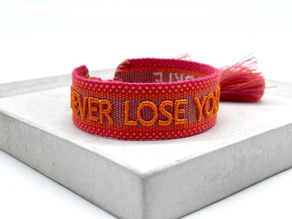 NEVER LOSE YOUR SPARKLE statement bracelet woven, embroidered