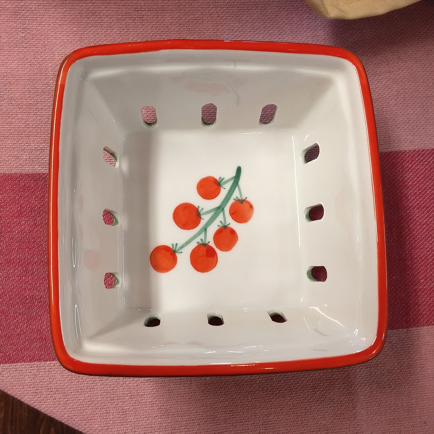 Ceramic Punnet, fruit decoration