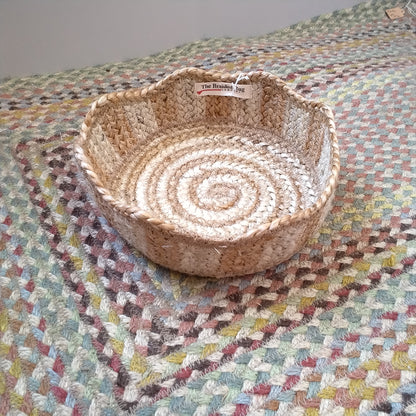 Tulip mini basket in Natural stripe
