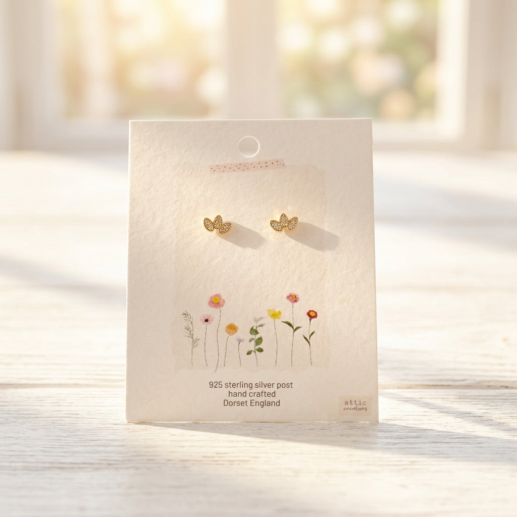 Three Little Leaves Earrings - Gold