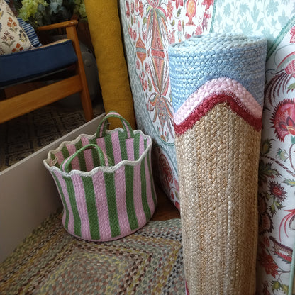 Large Tulip Basket in Kiwi