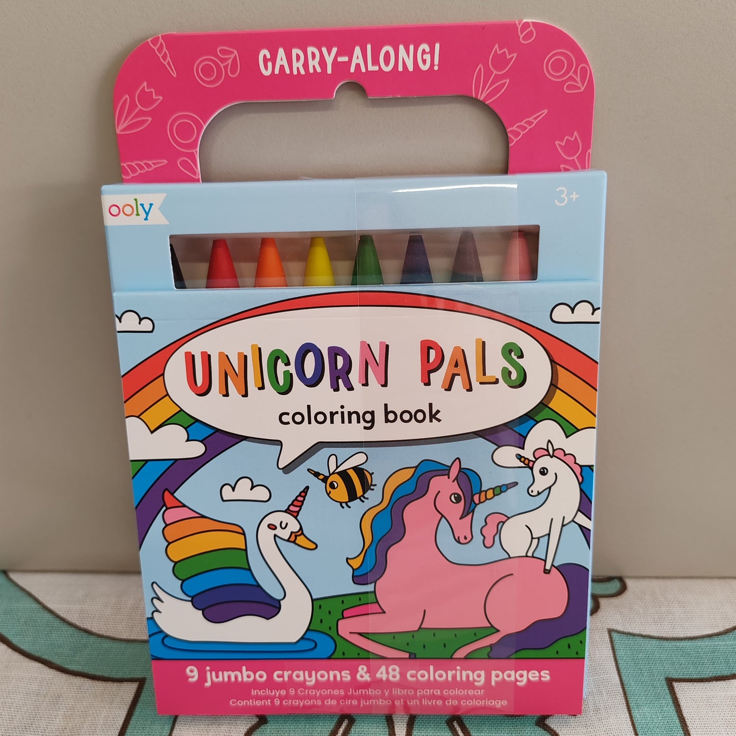 Carry along Colouring book with crayons "unicorn pals"