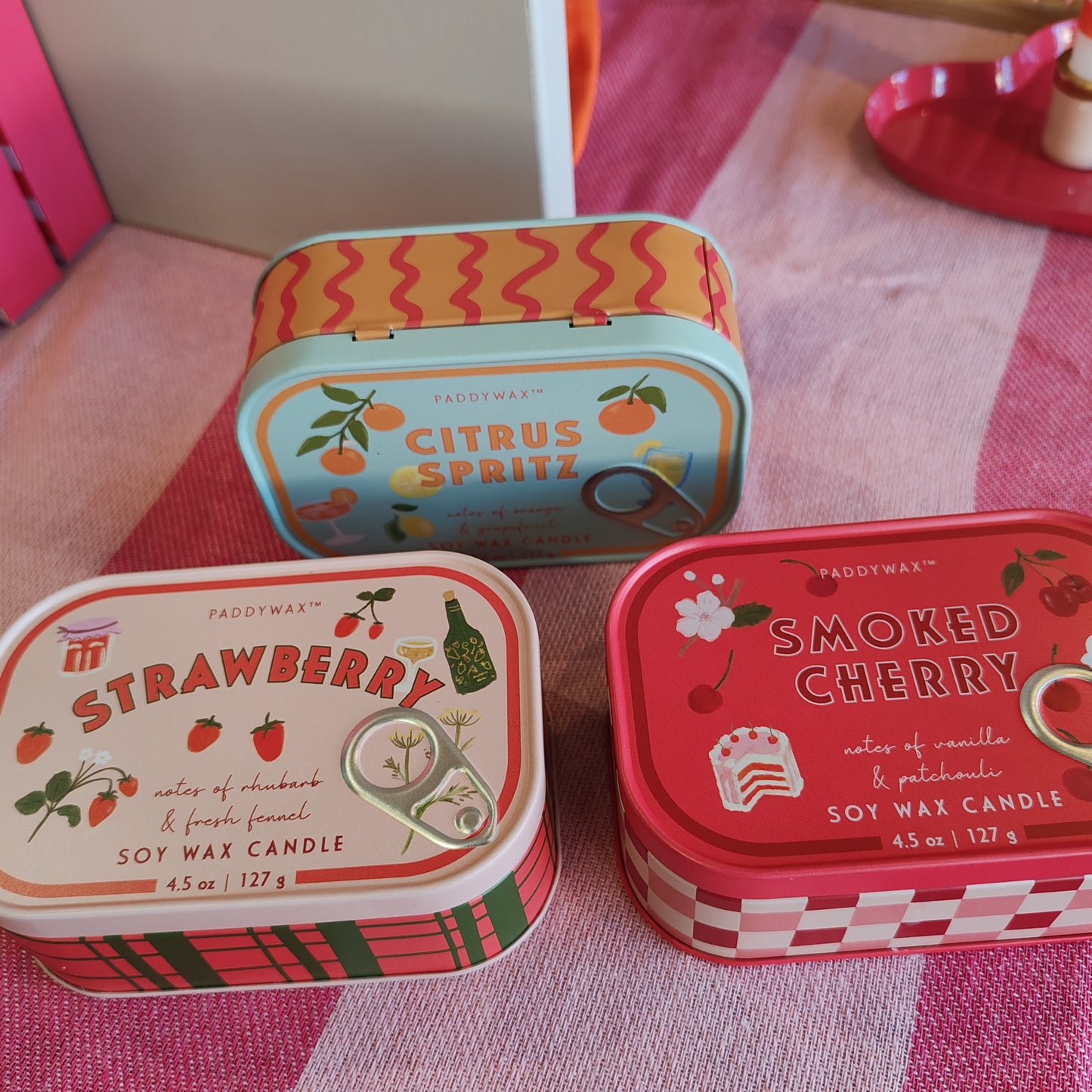 Scented Candle Strawberry Soy Wax 4.5 oz in Tin