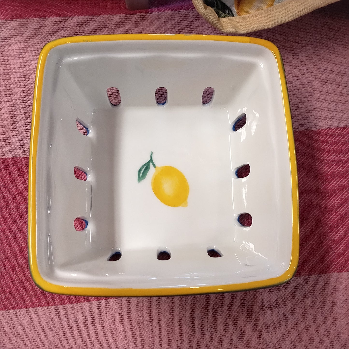 Ceramic Punnet, fruit decoration