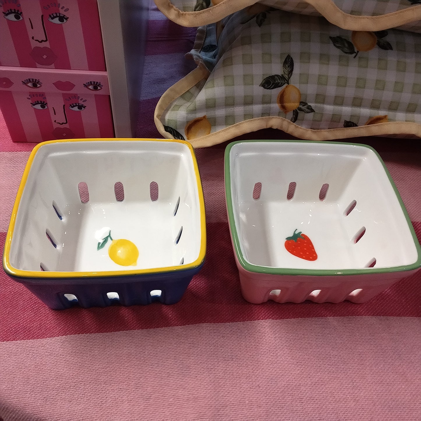 Ceramic Punnet, fruit decoration