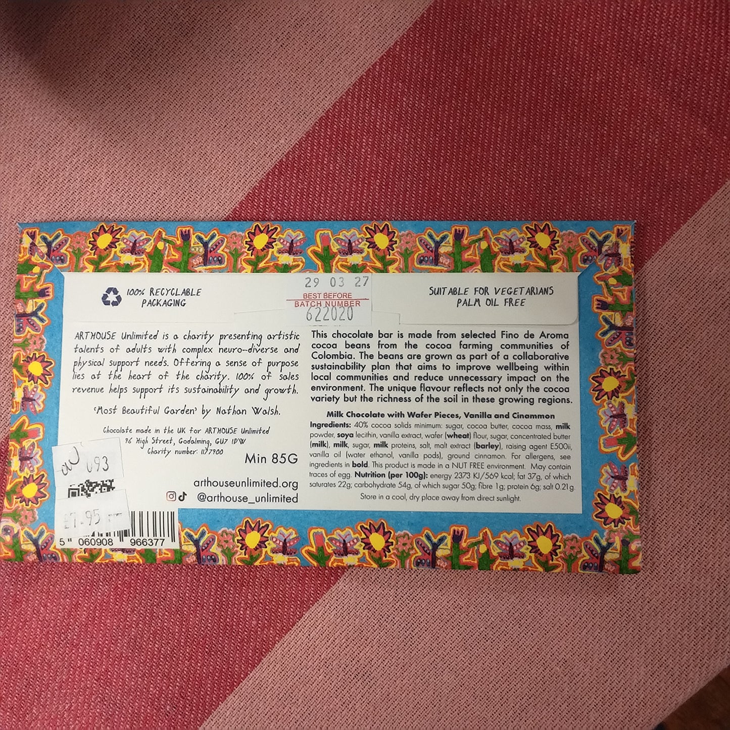 Most Beautiful Garden Milk Chocolate Bar with Wafer Pieces, vanilla & cinnamon