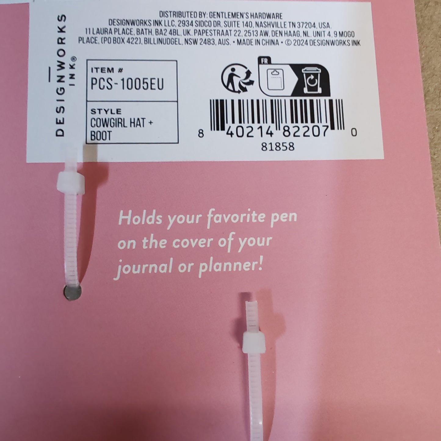 Cowboy hat and boot pen clips.