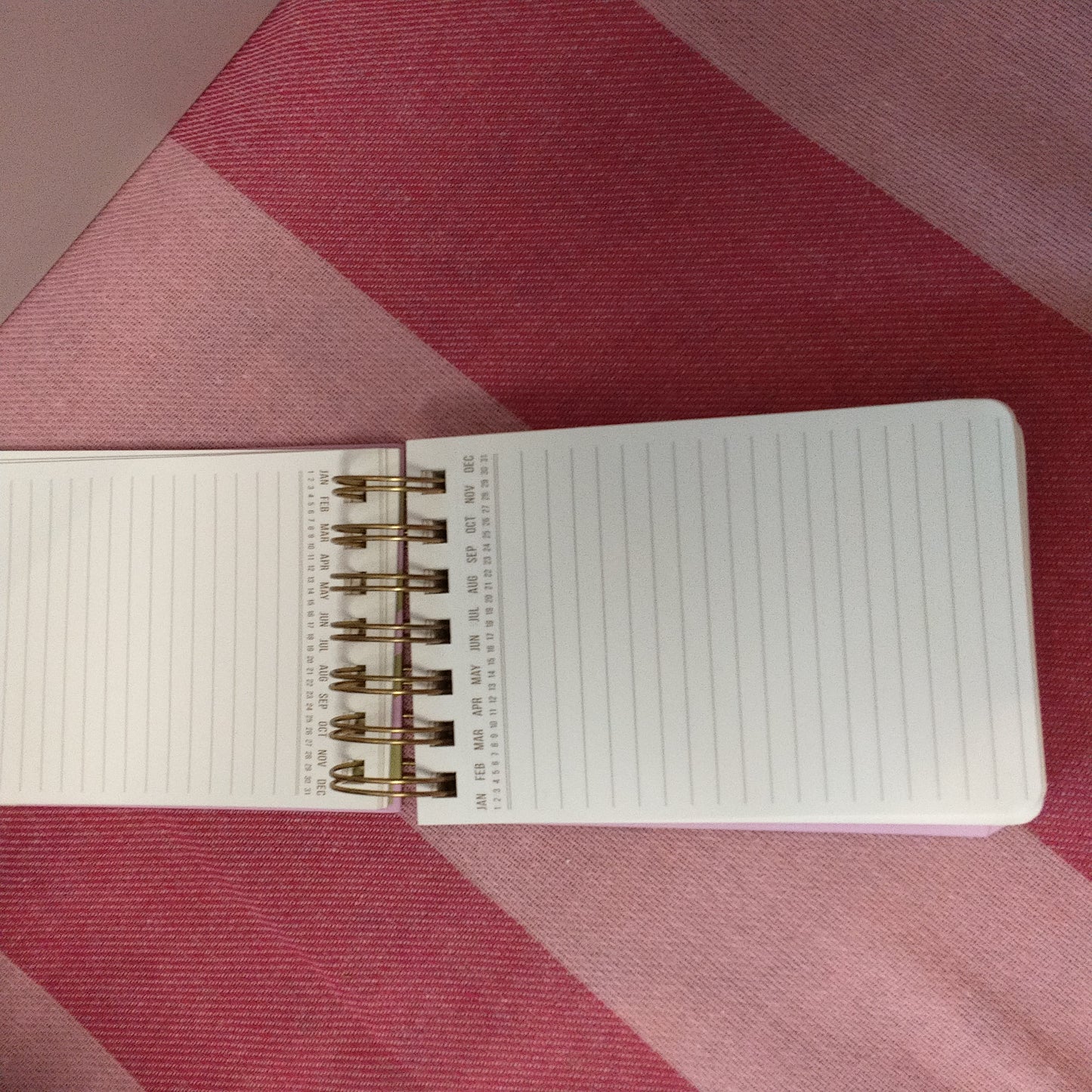 Twin wire chunky notepad wavy stripes