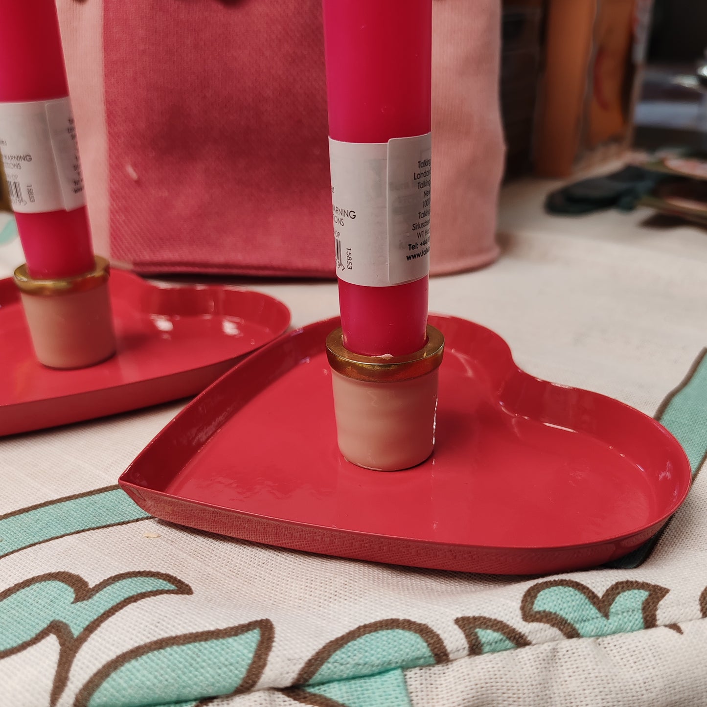 Red heart metal candle holder
