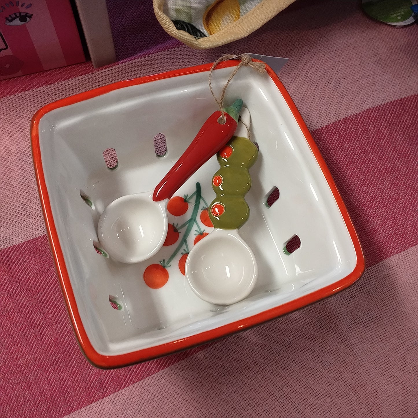 Bon Appetit, Ceramic Spoons, Olive and Chilli, PK, Snack and Share Spoons