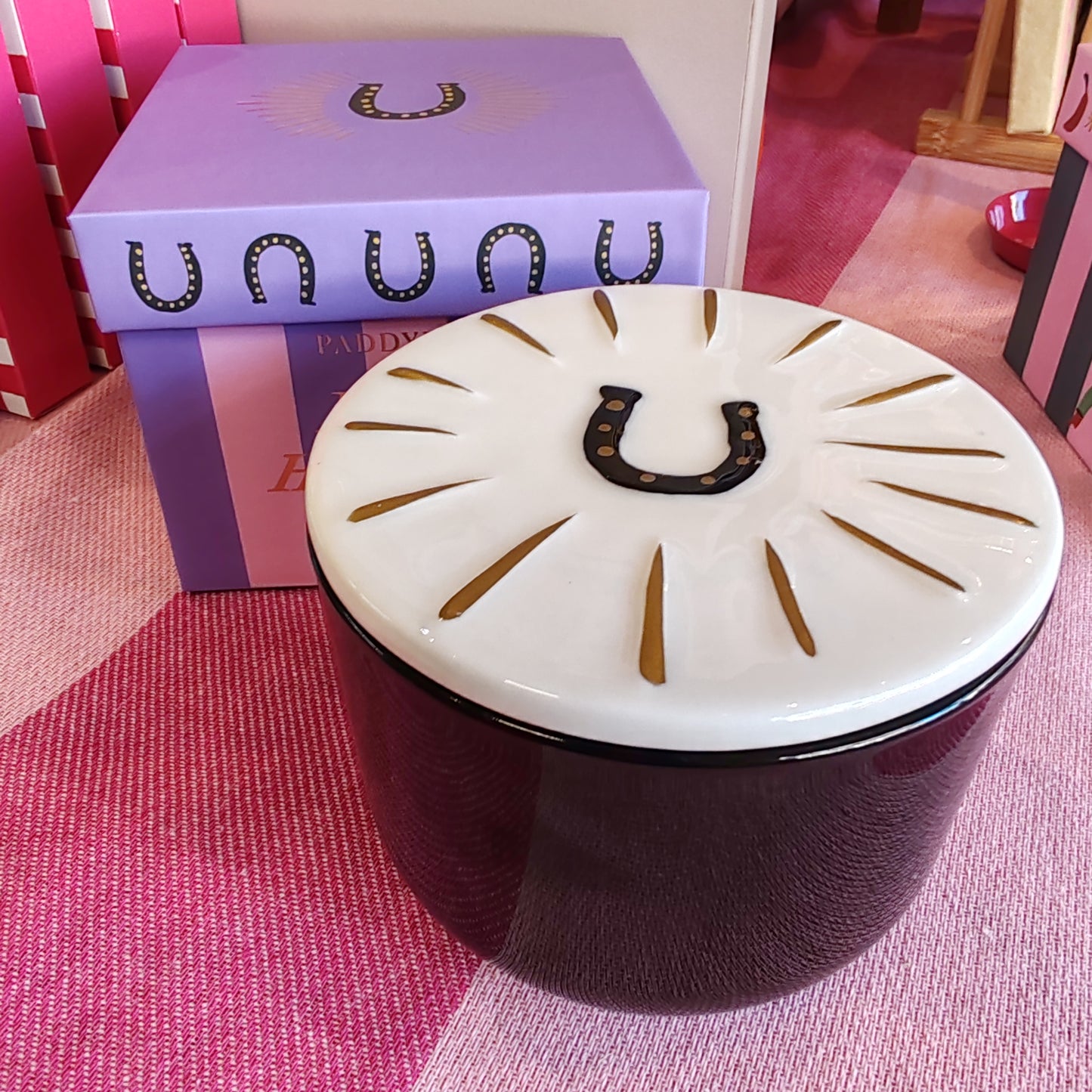 Paddywax Lucky Horseshoe Tabac & Pine Soy Candle 8 oz